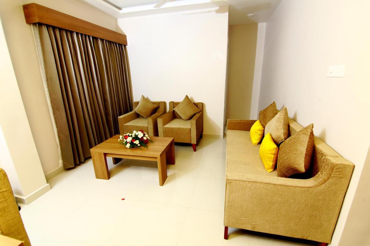 Hotel Panacea Ventures Коллам Экстерьер фото